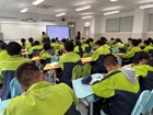 融礼仪于课堂 探文化之共生--英语组第七周教研活动