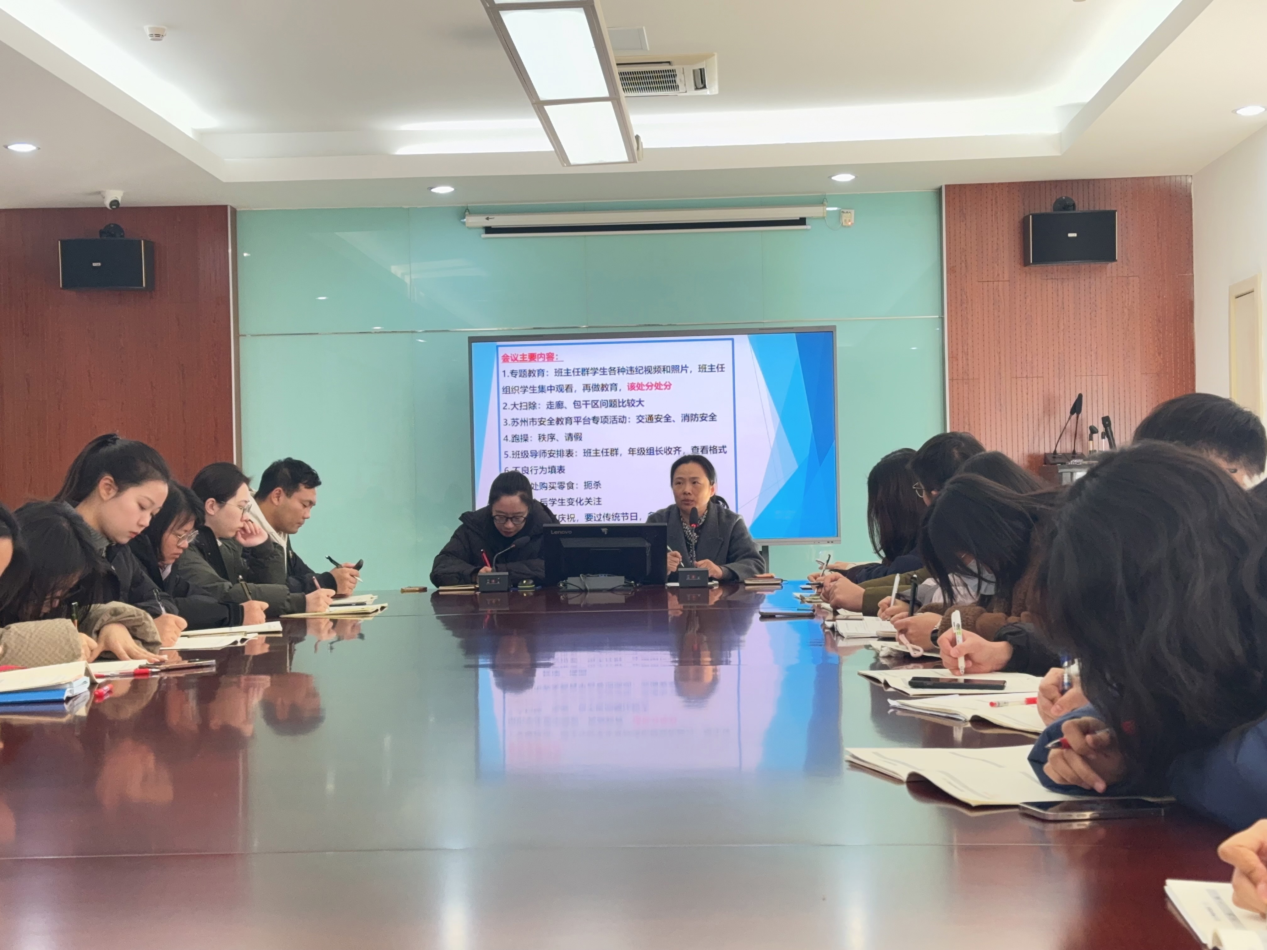 13555d6dfeaf6567f2a7f8ad9a487890