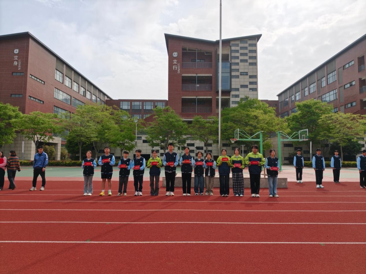 8b