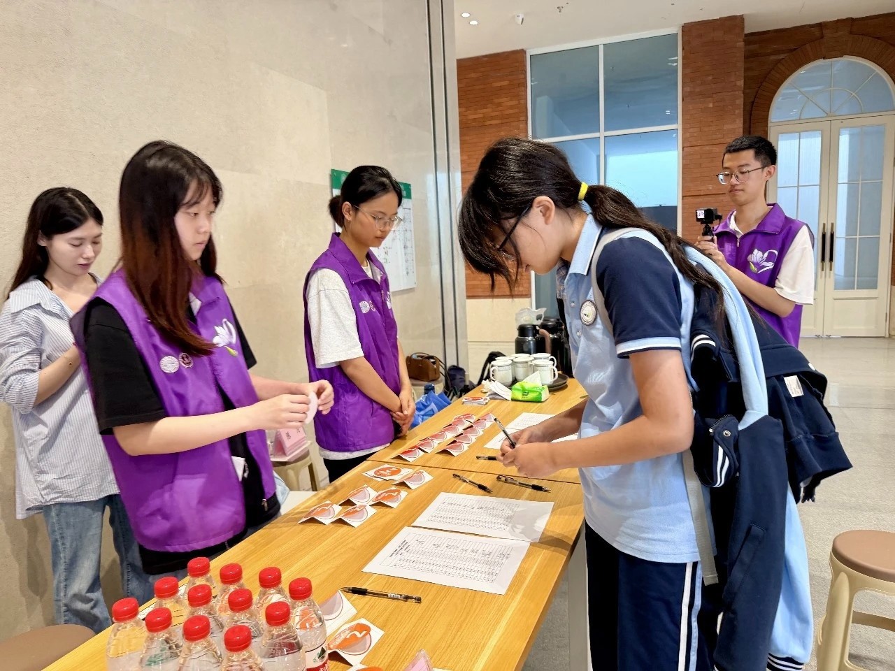 尹湖拾光||弘扬科学家精神，共筑科技强国梦——树澹学堂·走进苏大科普实践活动